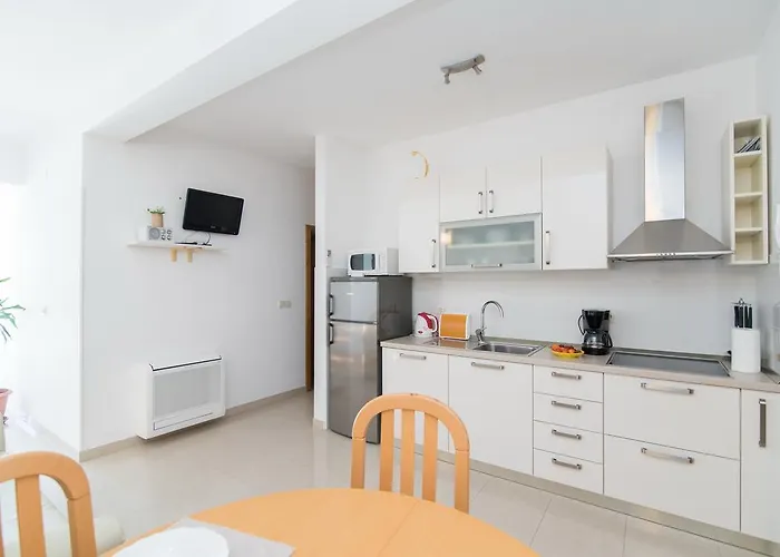 Grlica Appartamento Sutivan