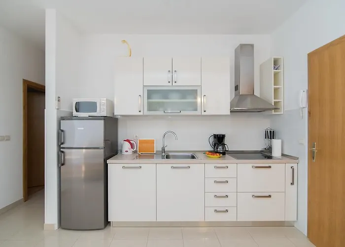 Grlica Apartamento Sutivan