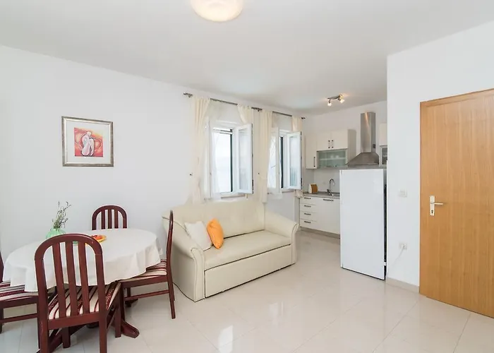 Apartamento Grlica Sutivan
