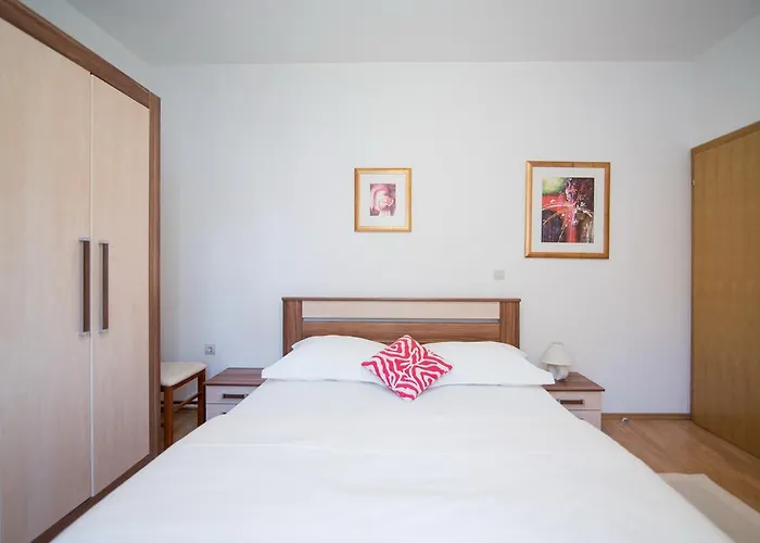 Grlica Apartamento Sutivan